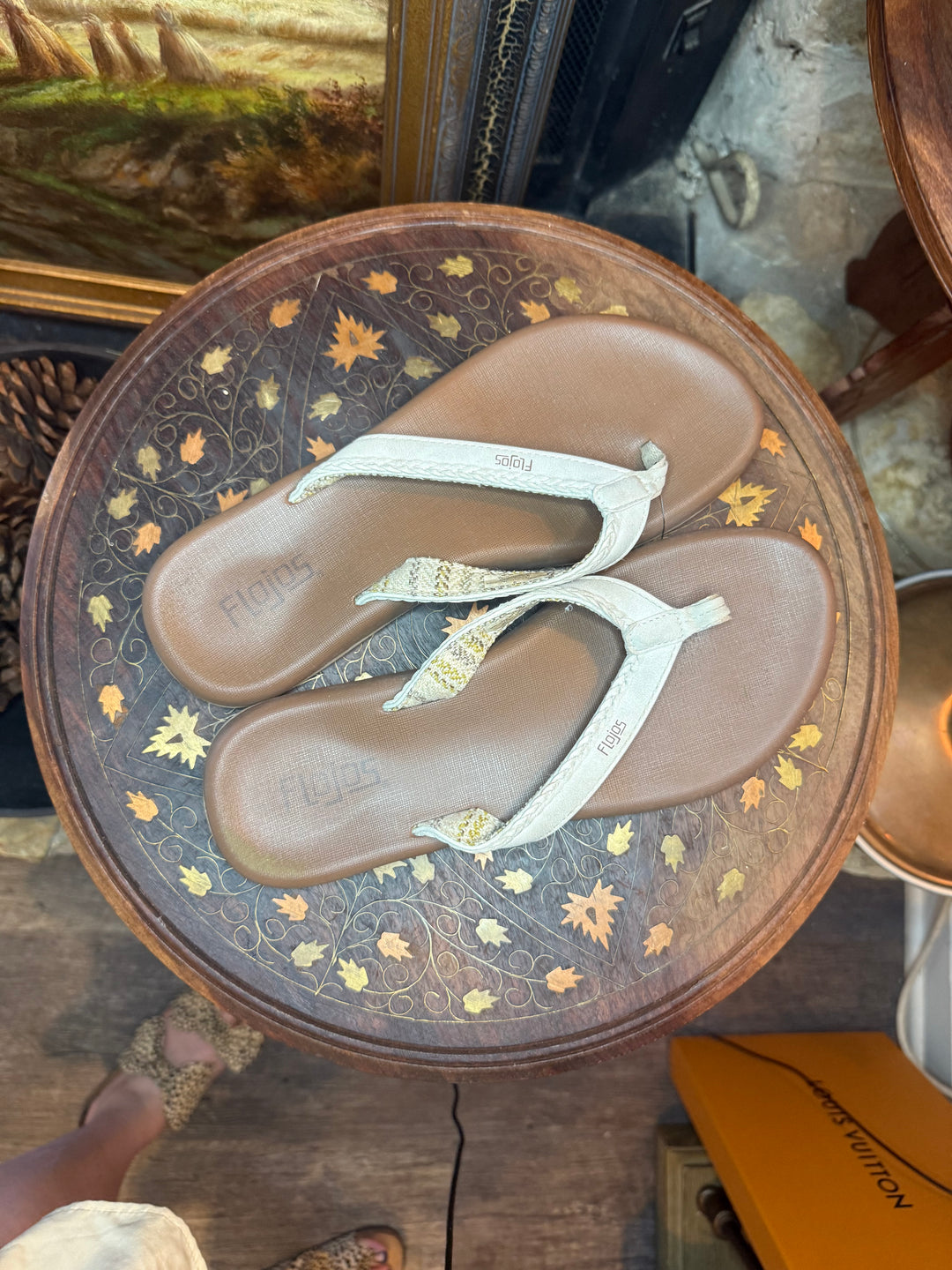 Flojos Sandals