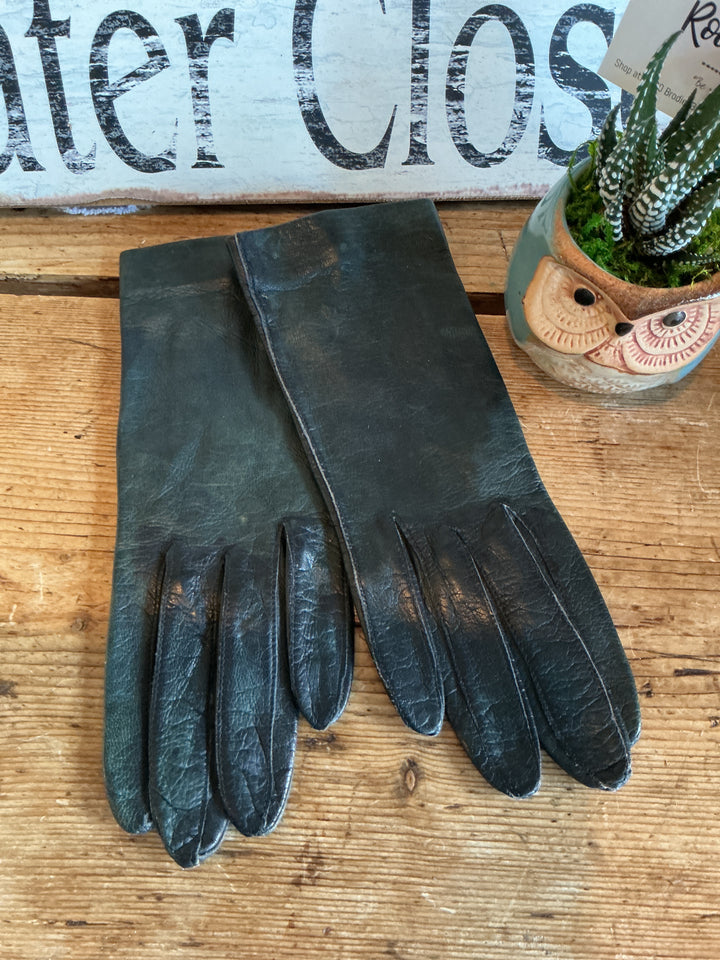 Vintage Leather Riding Gloves