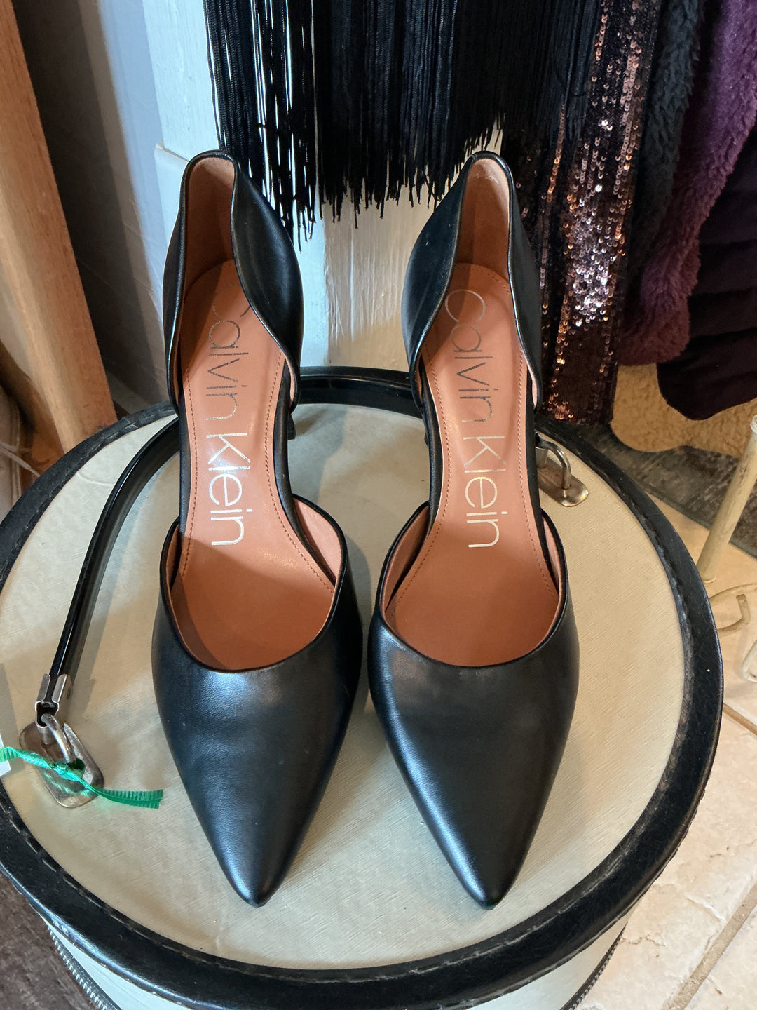 Calvin Klein D’Orsay Pumps